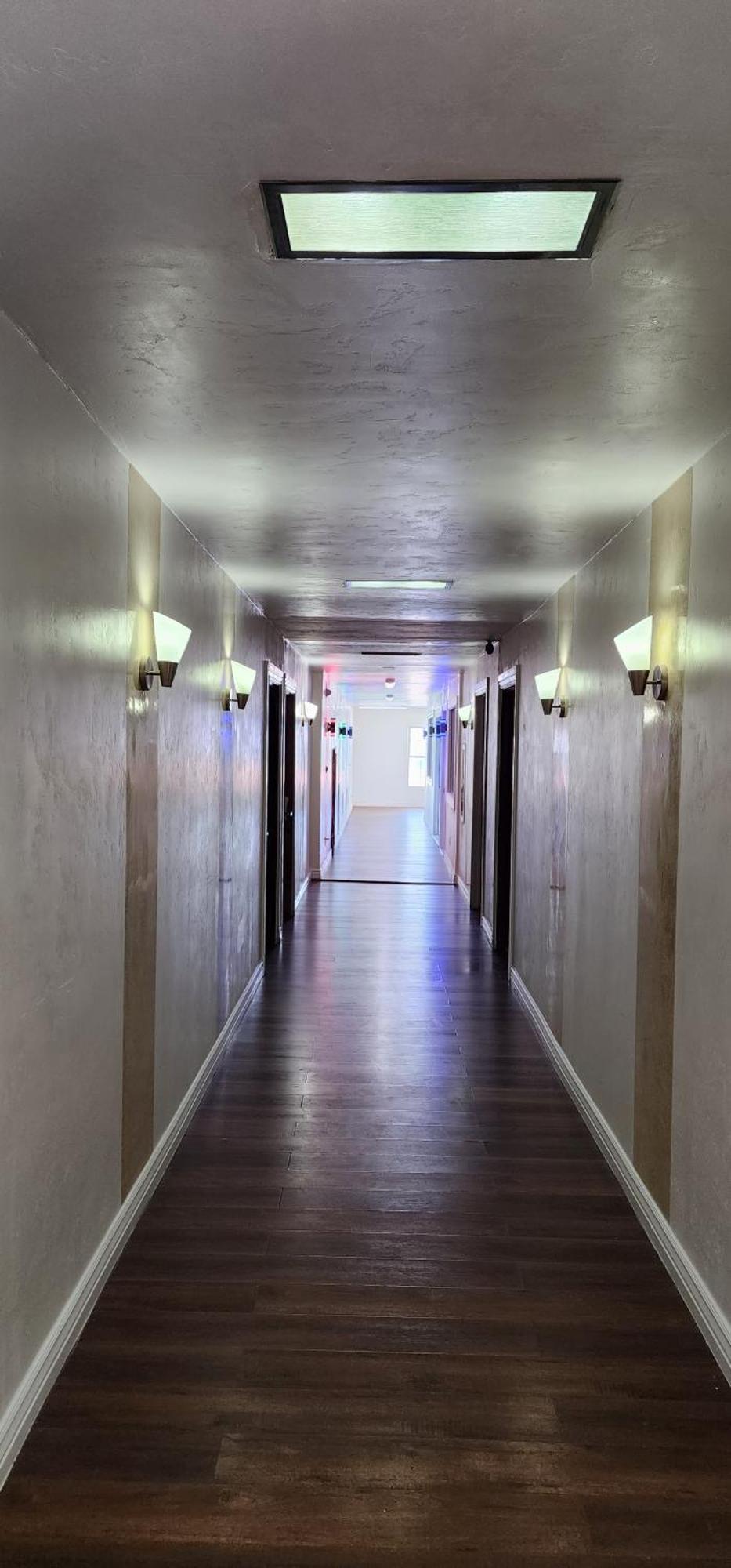 B&J Hotel And Apartments ペコス エクステリア 写真