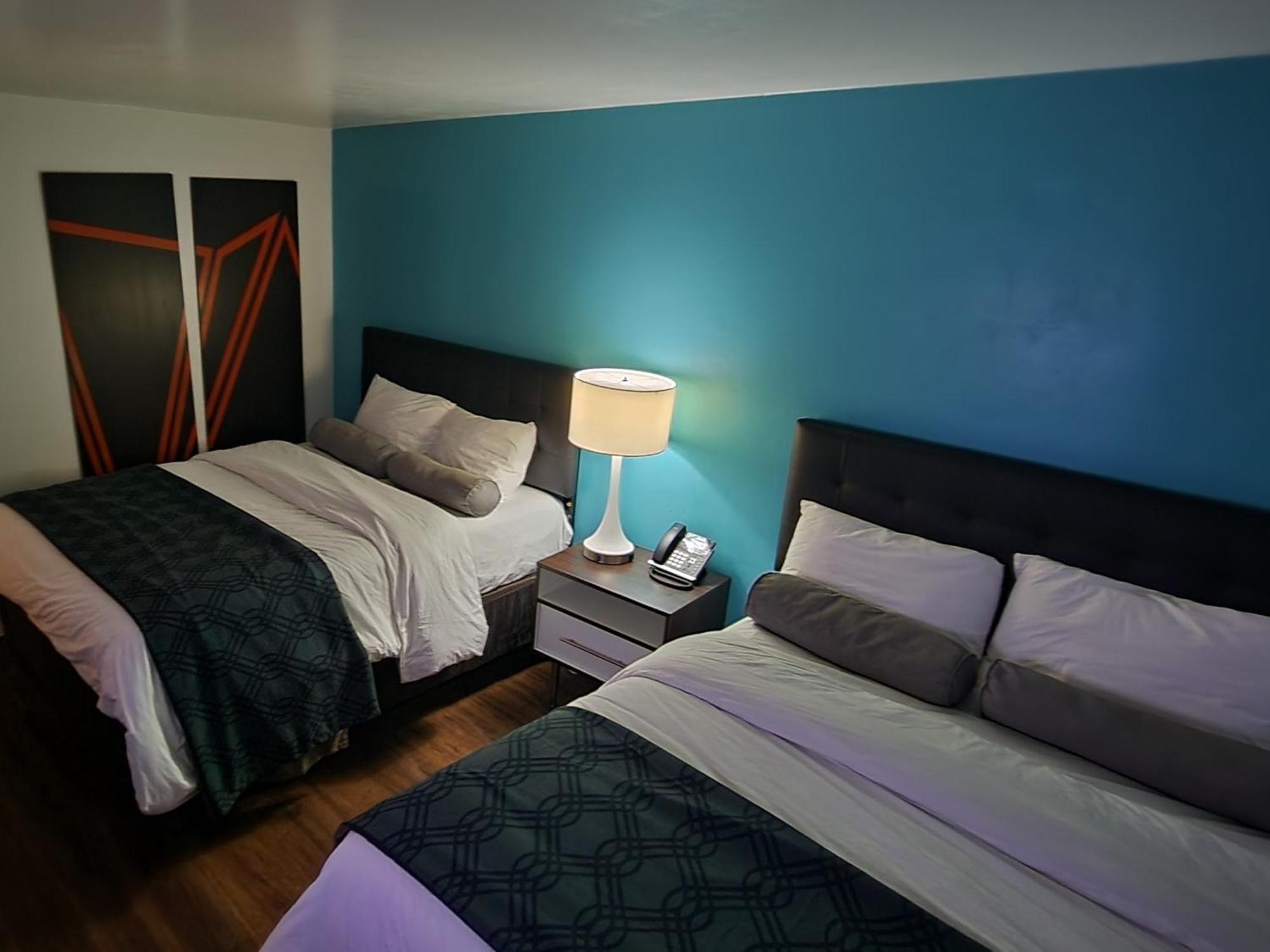 B&J Hotel And Apartments ペコス エクステリア 写真